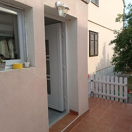 Apartman Mala Cici Apartment ซาดาร์ ภายนอก รูปภาพ