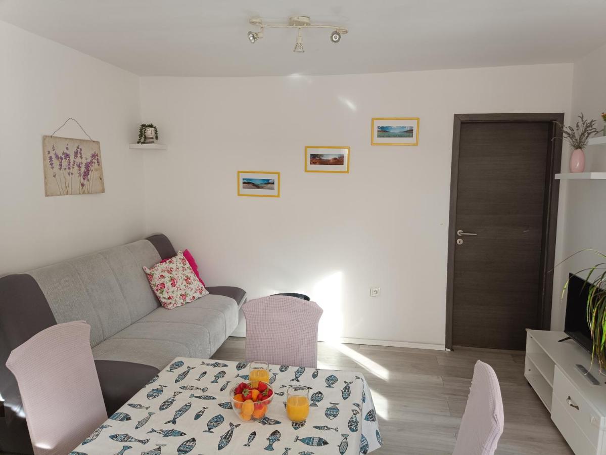 Apartman Mala Cici Apartment ซาดาร์ ภายนอก รูปภาพ